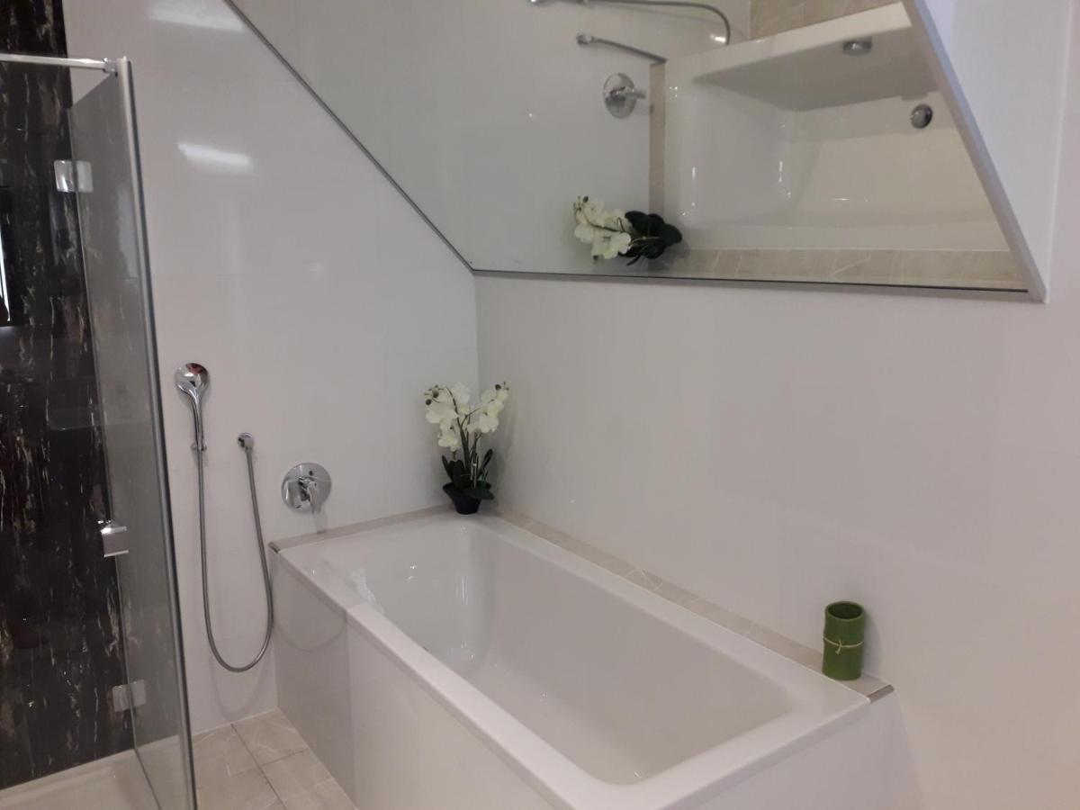 Apartment Top 3 Mit 4 Betten Bestrooms Eu Steyr Kültér fotó